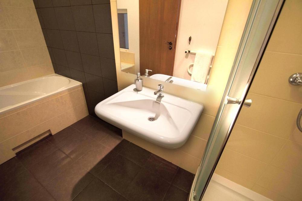 Hotel George Nadarzyn Rom bilde